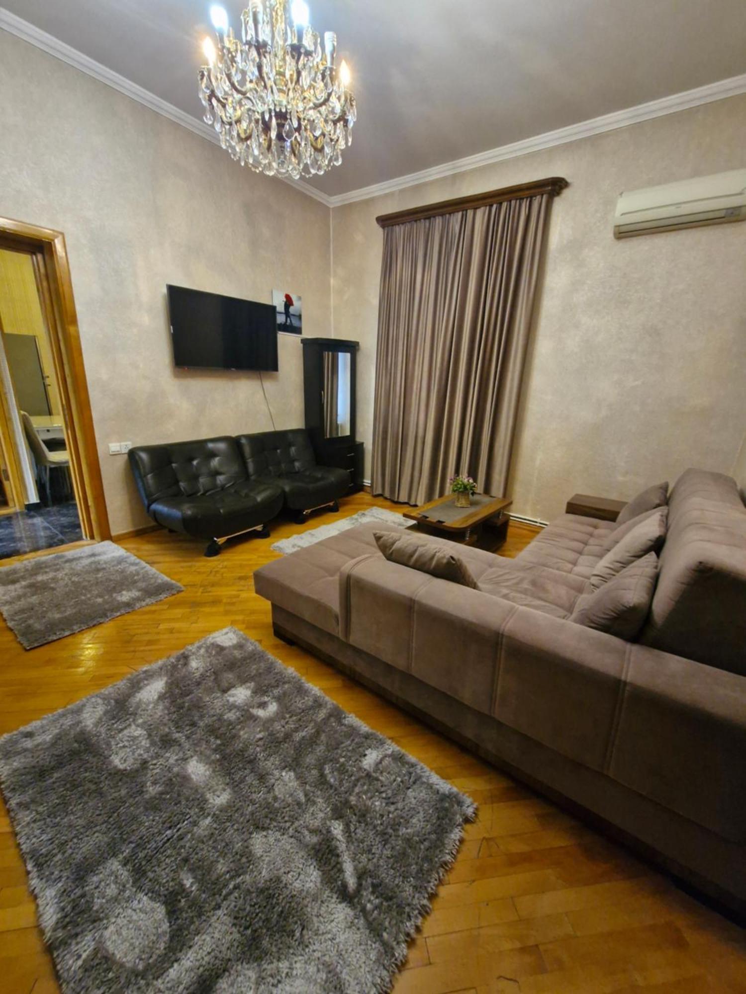 Barnaba Apartment Tbilisi Exteriör bild